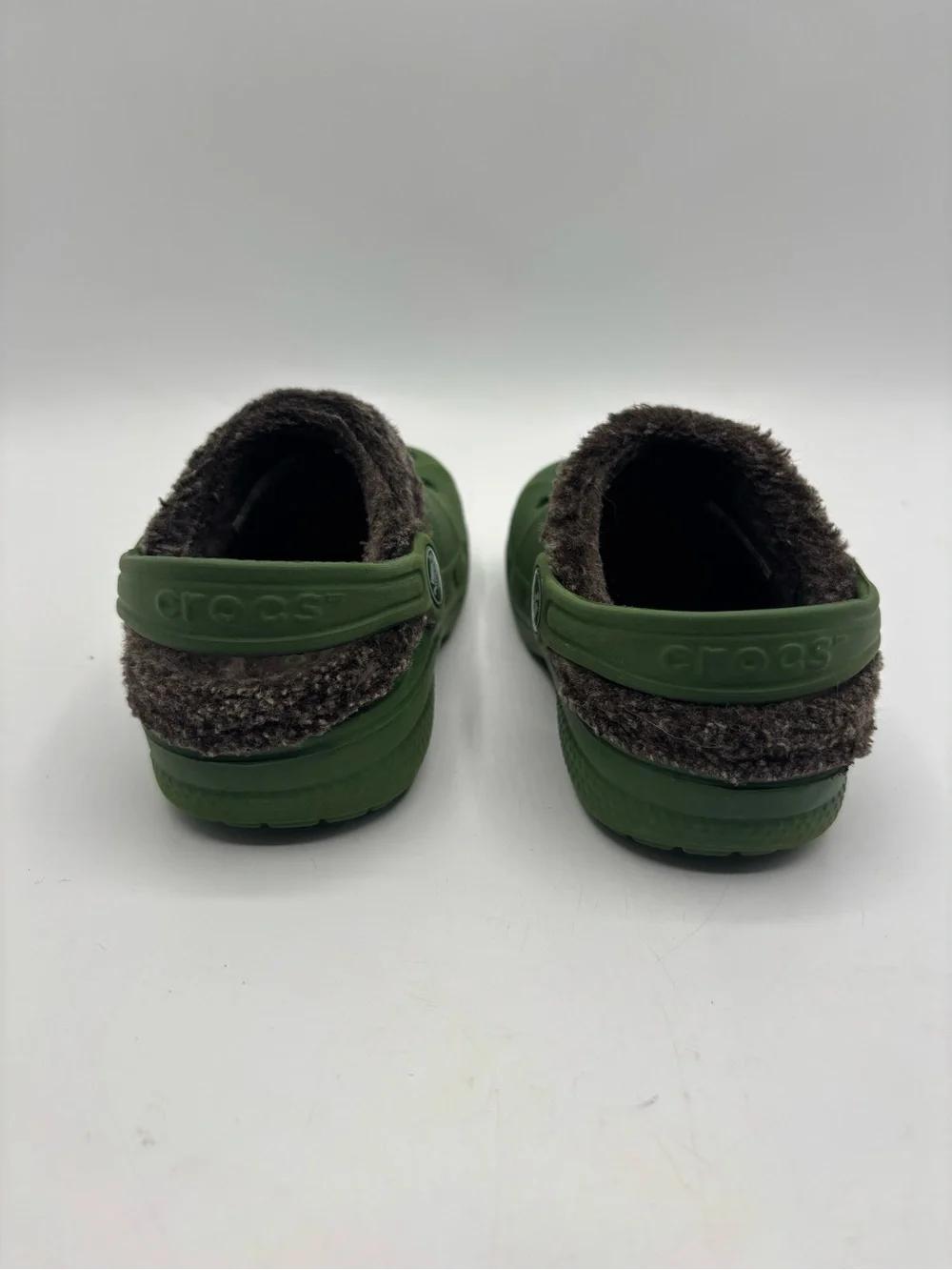 CROCS Kids Baya Fuzzy Lined Clogs Army Olive Green Size C6/C7